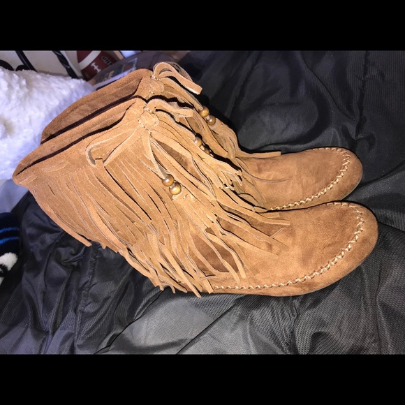 indian style boots with fringe